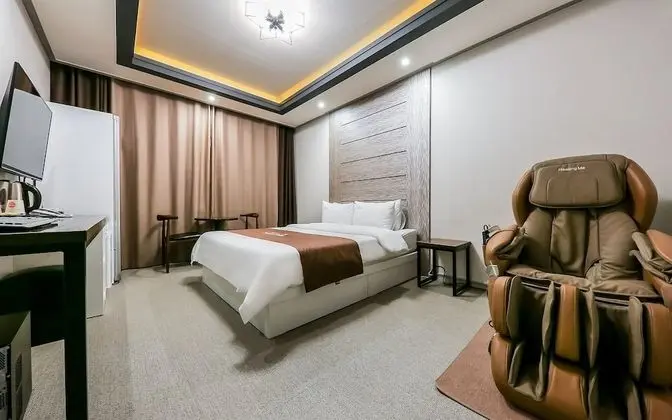 Oda (Premium room (NETFLIX styler availabl)