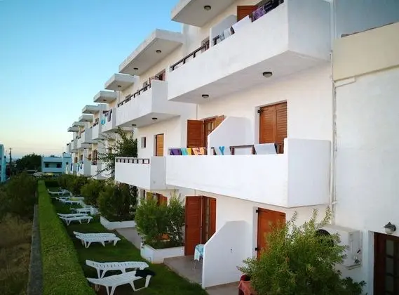 Standard Quadruple Bungalow Garden View