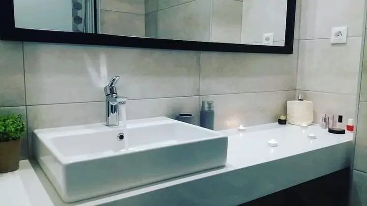 Tek Büyük veya İki Ayrı Yataklı Oda