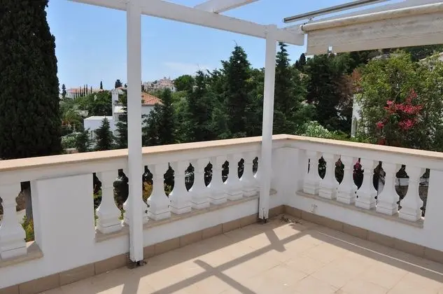 Villa, 5 Yatak Odası, Kısmi Deniz Manzaralı