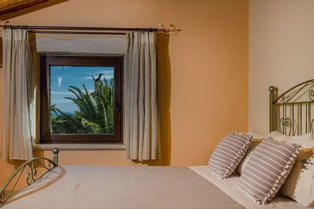 Villa, 4 Yatak Odası, Kişiye Özel Havuzlu (Split Level)