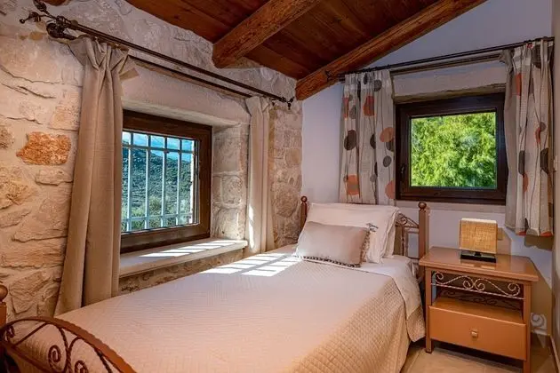 Villa, 4 Yatak Odası, Kişiye Özel Havuzlu (Split Level)