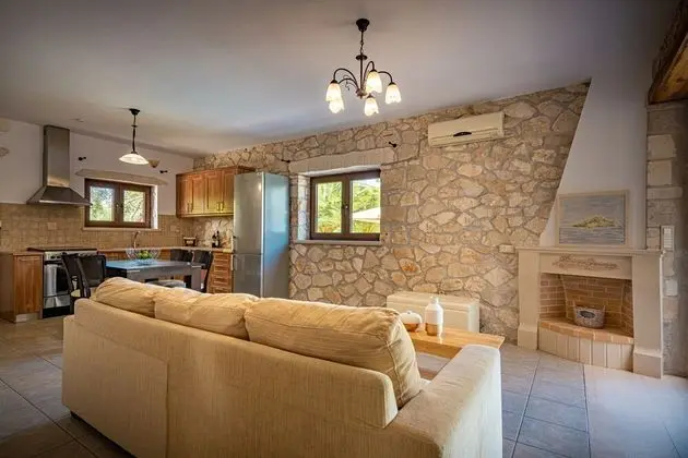 Villa, 4 Yatak Odası, Kişiye Özel Havuzlu (Split Level)