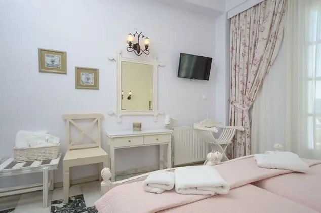 Standard Tek Büyük veya İki Ayrı Yataklı Oda, Deniz Manzaralı