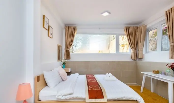 Standard Tek Büyük Yataklı Oda, 1 Büyük (Queen) Boy Yatak, Banyolu/Duşlu, Bahçe Manzaralı