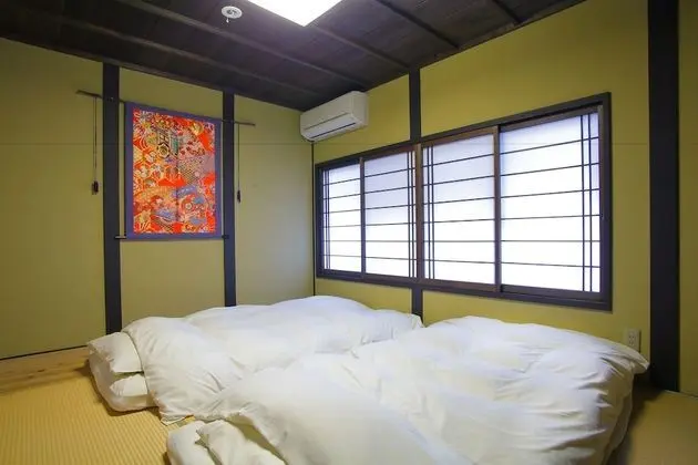 Ev (Rental)