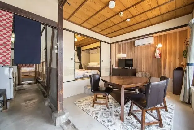 Ev (Holiday Home)