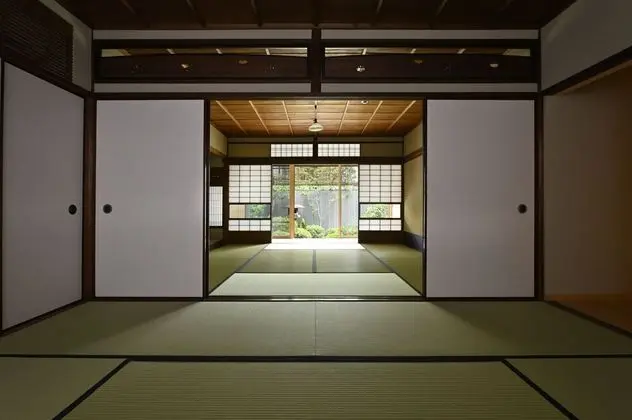 Traditional Villa (Private)