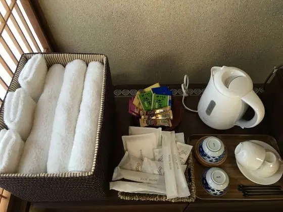 Ev (Hanare, 2 Japanese Futon + 2 Single)