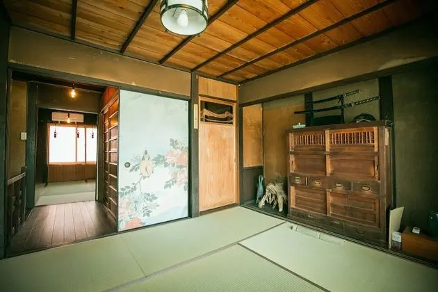 Traditional Oda (Japanese Style)