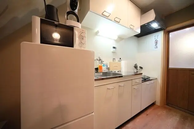 Ev (Private Vacation)