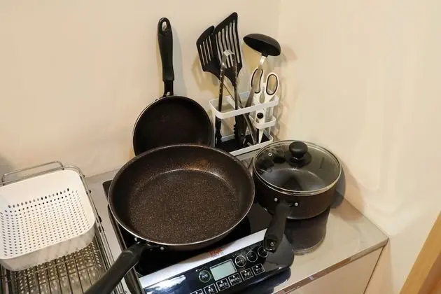 Ev (Private Vacation)