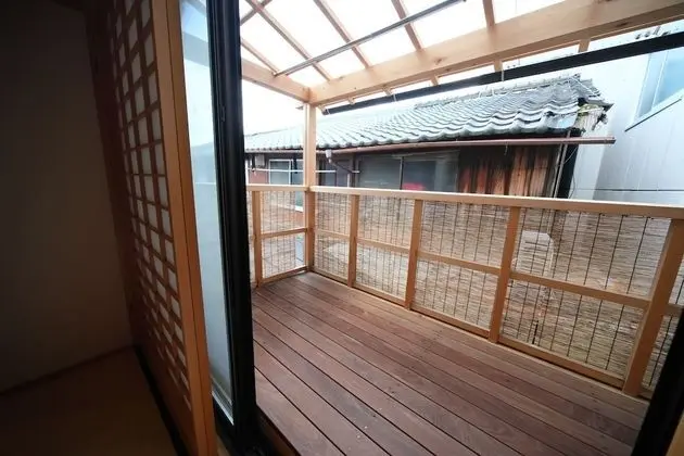 Ev (Private Vacation)