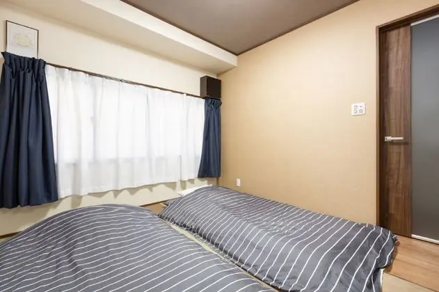 Stüdyo, Bahçe Manzaralı