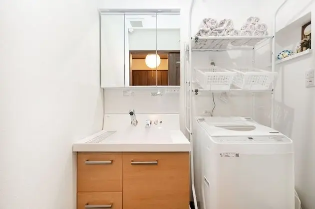 Stüdyo, Bahçe Manzaralı