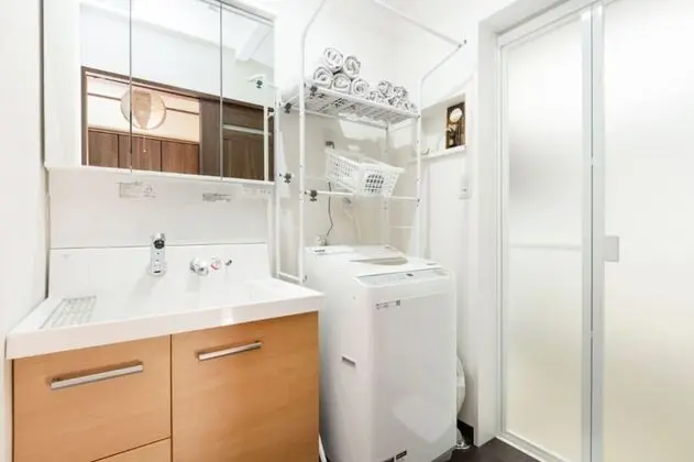 Stüdyo, Bahçe Manzaralı