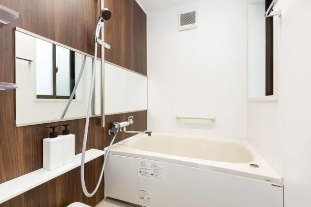 Stüdyo, Bahçe Manzaralı