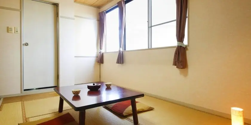 Dört Kişilik Oda, Sigara İçilebilir, Özel Banyo (Japanese Style, Kamogawa Side)