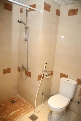 Basic Üç Kişilik Oda