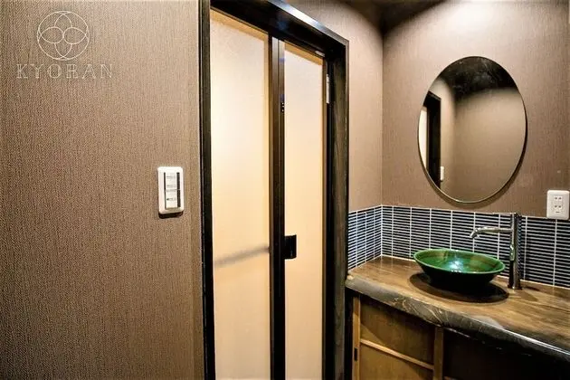 Executive Ev (Private Vacation Home)
