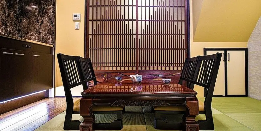Executive Ev (Private Vacation Home)
