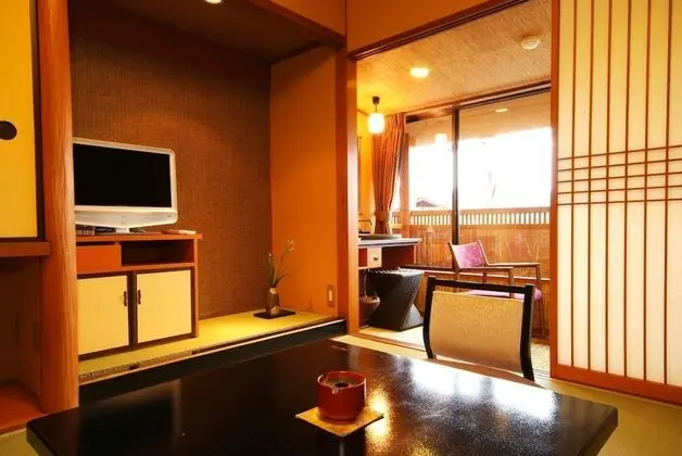 Traditional Oda (7.5 tatami mats, 3 futon, no bath)