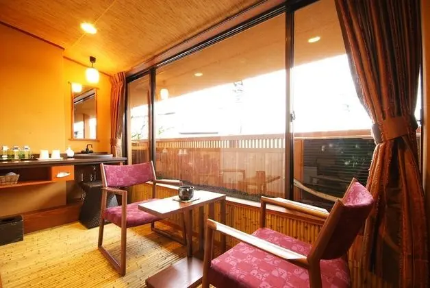Traditional Oda (7.5 tatami mats, 3 futon, no bath)