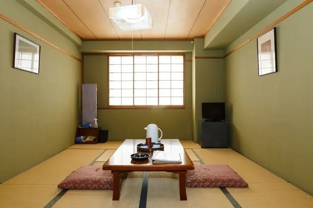 Geleneksel (Japanese Type Room for 3 person)