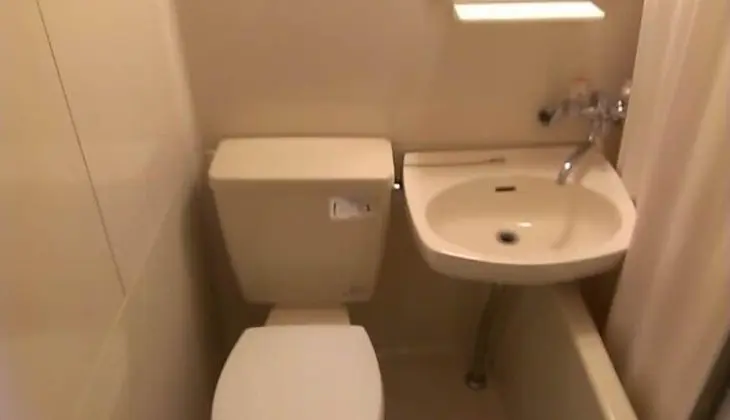 İki Ayrı Yataklı Oda, Özel Banyo