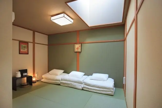 Oda, Ortak Banyo (Momizi)