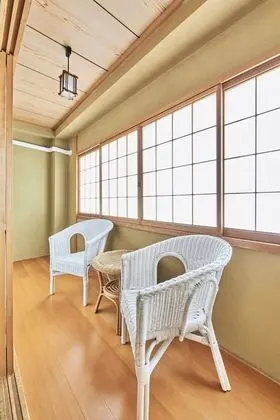 Family Oda (Japanese Style, A)