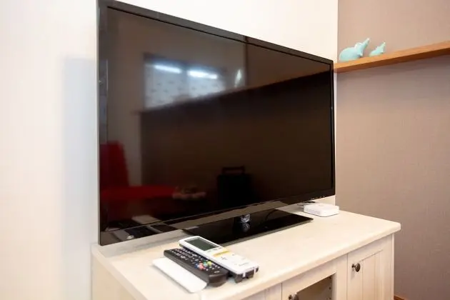 Ev, Sigara İçilmez (Private Vacation)