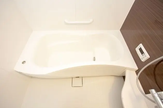 Ev, Sigara İçilmez (Private Vacation)
