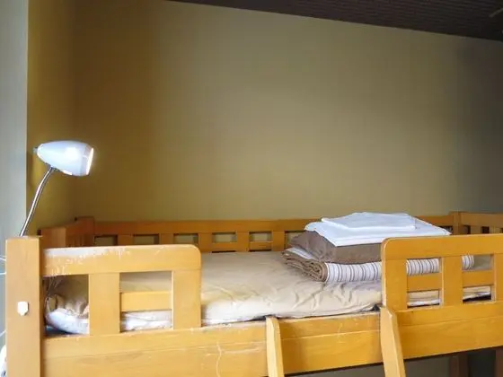Ortak Ranzalı Oda, Karma Ranzalı Oda, Sigara İçilmez (4 Bed Room, With Shared Bathroom)