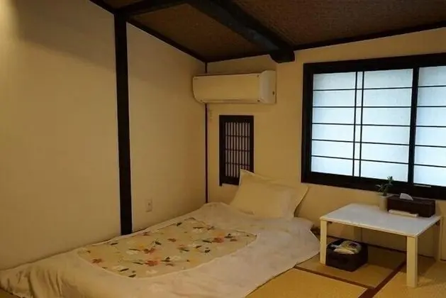 Traditional İki Ayrı Yataklı Oda (Japanese Style, Shared Bath, Cosmos)