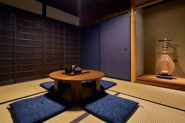 Traditional Süit, Sigara İçilmez (Japanese Style, 2 Storey, Biwa)