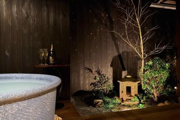 Traditional Süit, Sigara İçilmez (Japanese Style, 2 Storey, Biwa)