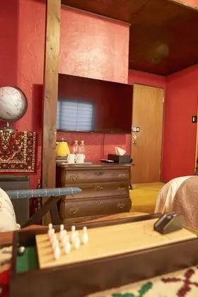Elite Tek Büyük Yataklı Oda (Queen)