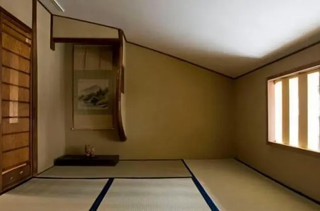 Traditional Oda