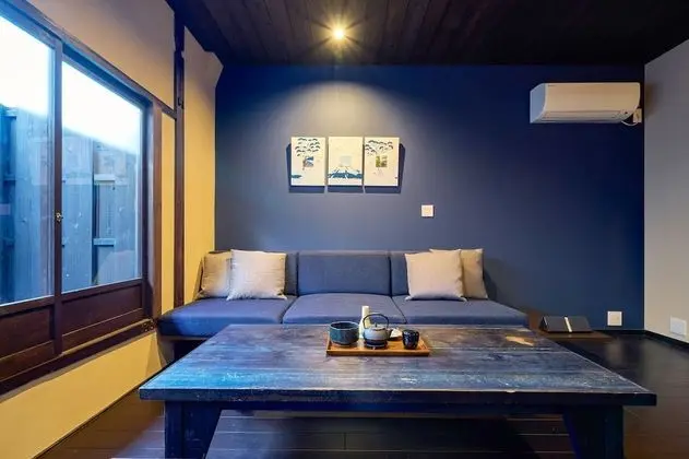 Ev (Private Japanese Machiya Suite - AI)