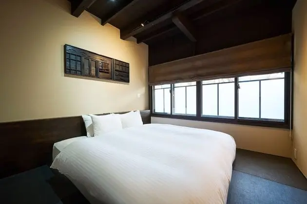 Ev (Private Japanese Machiya Suite - AI)