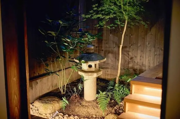 Ev (Private Japanese Machiya Suite - AI)