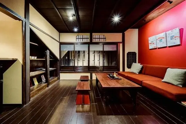 Ev (Private Japanese Machiya Suite SHU)