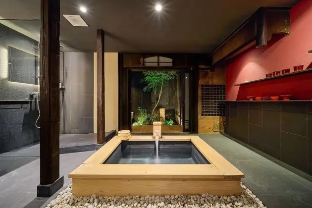Ev (Private Japanese Machiya Suite SHU)