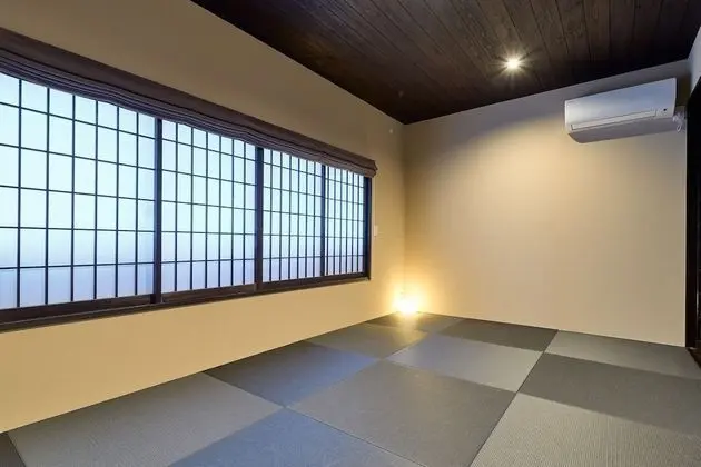 Ev (Private Japanese Machiya Suite SHU)