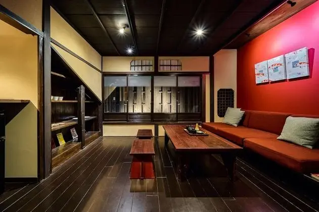 Ev (Private Japanese Machiya Suite SHU)