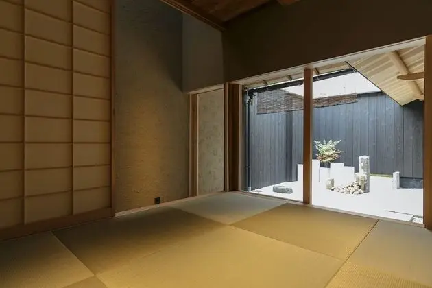 Classic Ev (Private Vacation Home for 1-6 Guests)