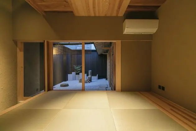 Classic Ev (Private Vacation Home for 1-6 Guests)