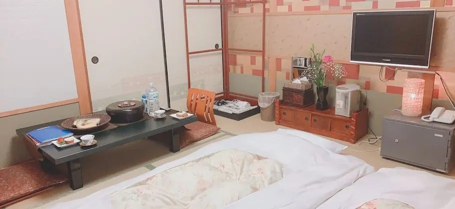 Traditional İki Ayrı Yataklı Oda (Japanese Style)