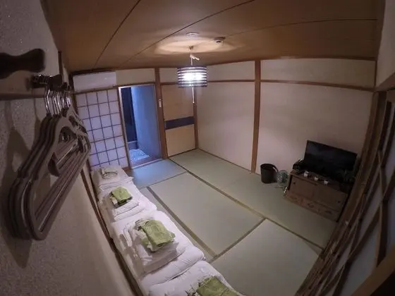 Traditional Ev, 4 Yatak Odası, Sigara İçilmez